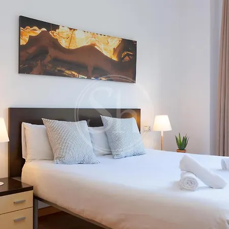 Cosy Near Sagrada Familia Apartment *